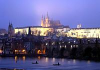 Prague Boat Cruise With Dinner And Music